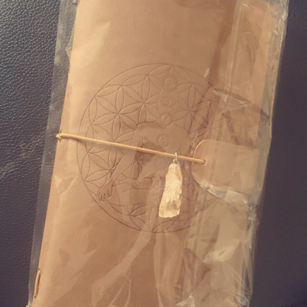 Crystal journal. - Picture 2 of 5